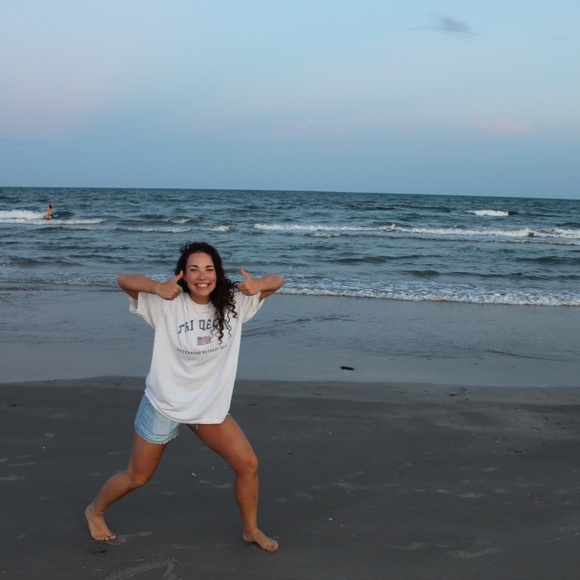 Meet your Posher, Meghan - Picture 1 of 1